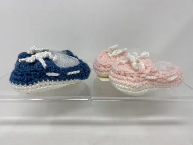 3-6  M Crocheted Acrylic Deck Shoes