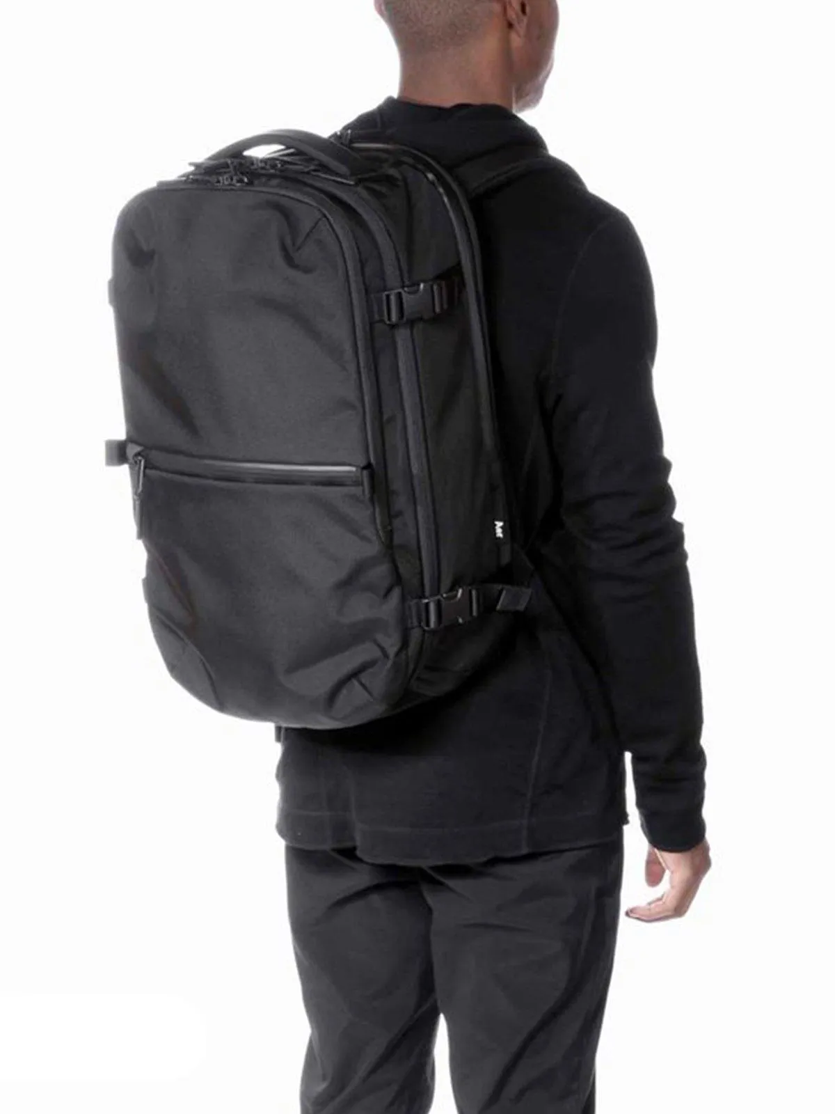 AER Travel Pack 2 Black 33L