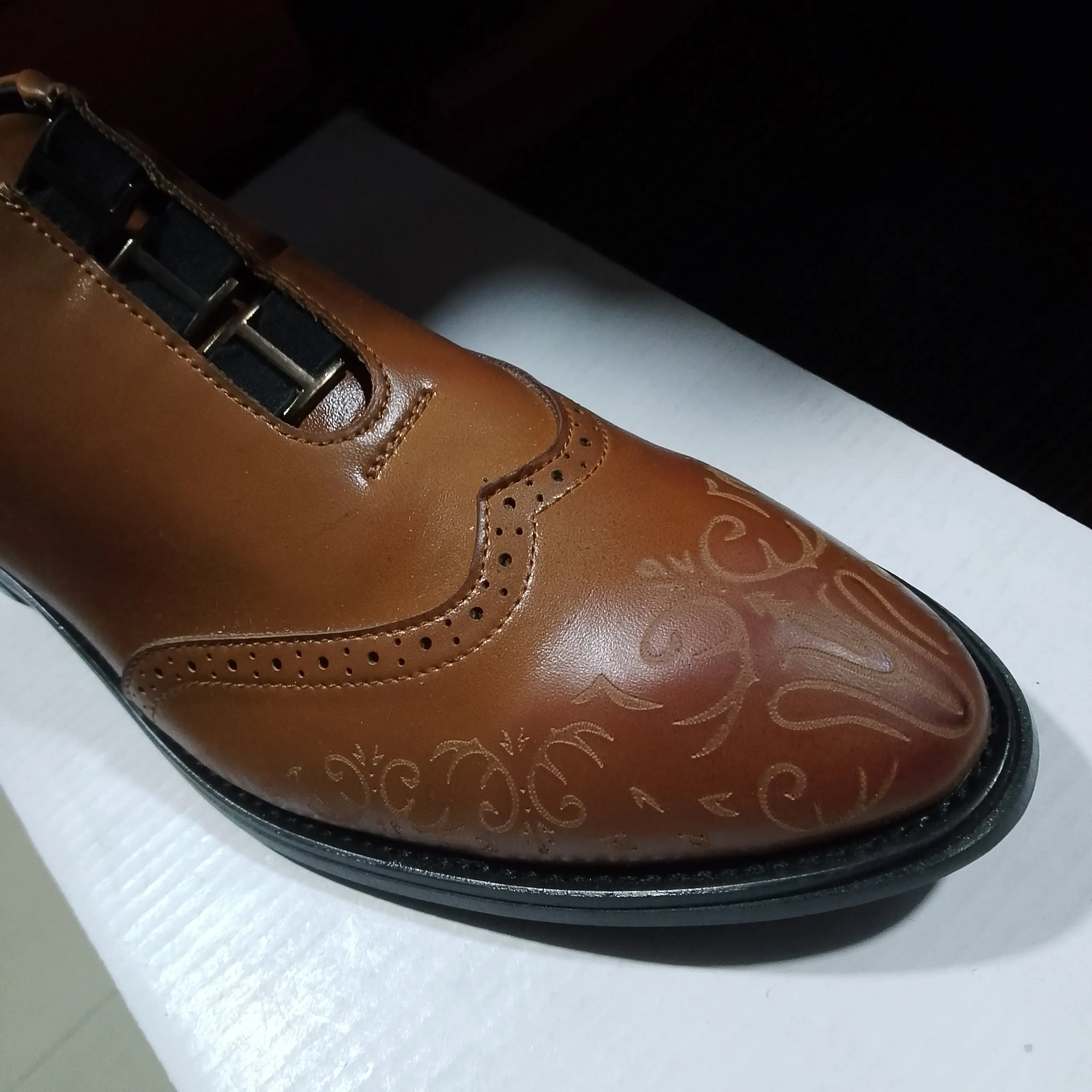 men's leather shoes