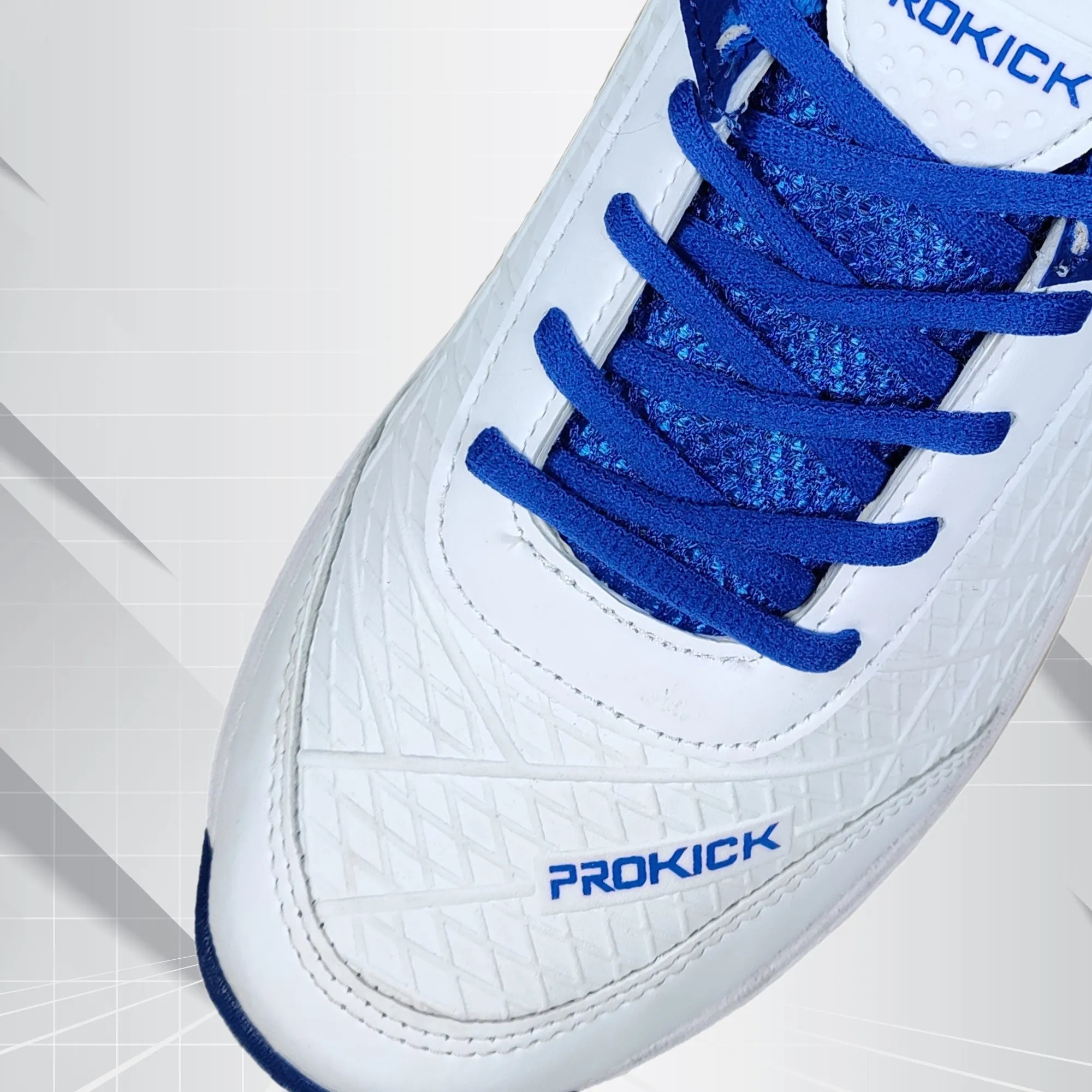 Prokick Strikers Genuine Rubber Spike Cricket Shoes